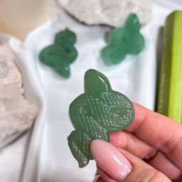 Фигурка "Змея" из зеленого Кварца