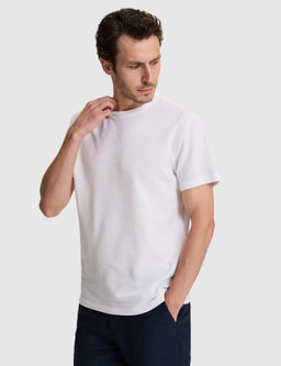 Beyaz Slim Fit Saf Pamuk _nce Fitilli Bisiklet Yaka T-shirt