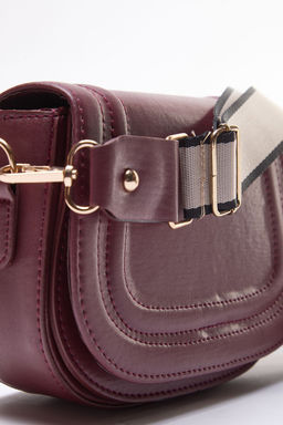 Bordo Capraz Ask?l? Kad?n Kucuk Canta TWOAW25OC00003