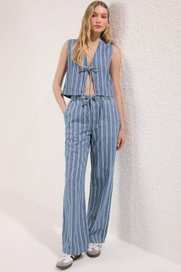 Mavi Yuksek Bel Jeans TWOSS25JE00299