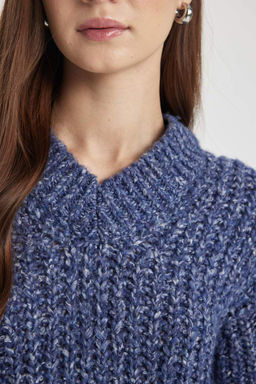 Свитер-туника стандартного кроя с круглым вырезом - Defacto фото 5