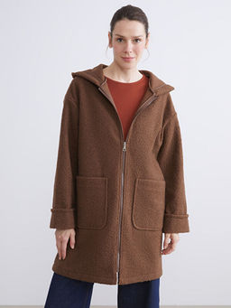 Kap??onlu Kad?n Pel?? H?rka