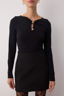 Siyah Gold Aksesuar Detayl? Kay?k Yaka Orme Body TPRAW26BD00014 - Trendyolmilla фото 3