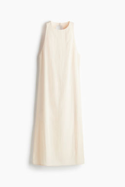 Vestido con espalda descubierta