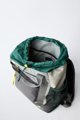 SNOW BUCKET BACKPACK