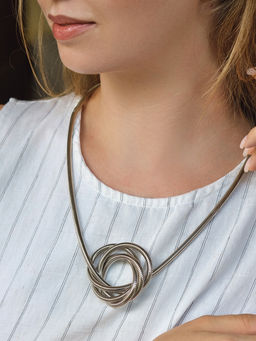 Браслет трансформируется в кулон «Обруч», металл, цвет серебро