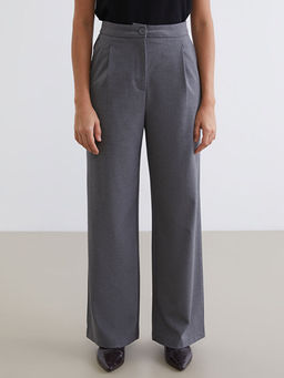 Loose Fit Geni? Pa?a Kad?n Pileli Pantolon