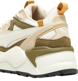 Кроссовки взрослые