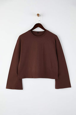 TRENDYOLMILLA Siyah Premium Ispanyol Kol Bisiklet Yaka Regular/Normal Kal?p Orme T-Shirt TWOAW24TS00008  фото 23