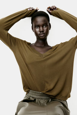 Jersey con escote de pico