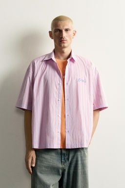 CAMISA BOXY FIT GR?FICOS ESTAMPADOS / Violeta - Zara фото 2