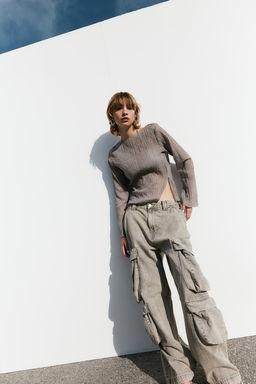 Top efecto arrugado con detalles sobrehilados - H&m фото 4