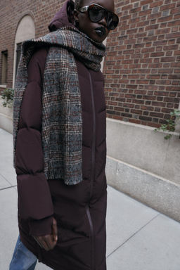 WATER-REPELLENT AND WINDPROOF LONG PUFFER JACKET - Zara фото 4