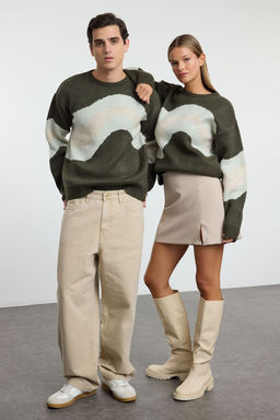 TRENDYOL MAN Yesil Regular Bisiklet Yaka Etnik Triko Kazak TMNAW25KZ00044