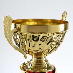Кубок 155C, наградная фигура, золото, подставка пластик, 32 см