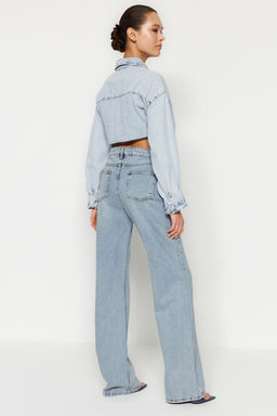 TRENDYOLMILLA Mavi Soluk Efekt Vintage Yuksek Bel Wide Leg Jeans TWOSS24JE00022