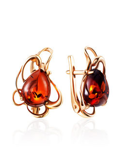 Нежные серьги Ромашка на английском замочке с янтарём коньячного цвета