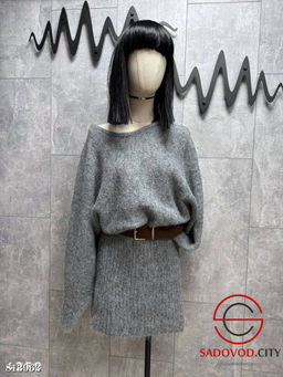 Платье теплое с ремнем женское