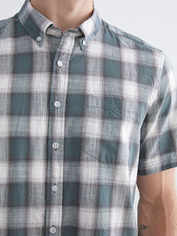 Regular Fit K?sa Kollu Ekose Poplin Erkek G?mlek