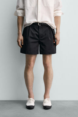 BERMUDA CORTA PLIEGUES AARON LEVINE X ZARA / Negro