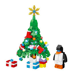 Конструктор "Елочка с подарками" 221 (дет.)