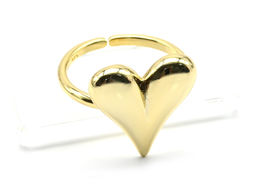 Кольцо Сердце 18*19мм золотистое Радуга камня