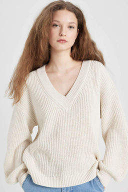 Oversize Genis Kal?p V Yaka Basic Duz Triko Kazak - Defacto фото 2