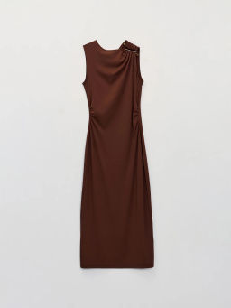 Платье длины миди с брошью ZR2605022923-21 / Zarina