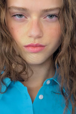 CINTUR?N FAJ?N PIEL 100% TACHAS / Amarillo claro - Zara фото 4