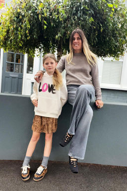 LOVE SLOGAN SWEATSHIRT