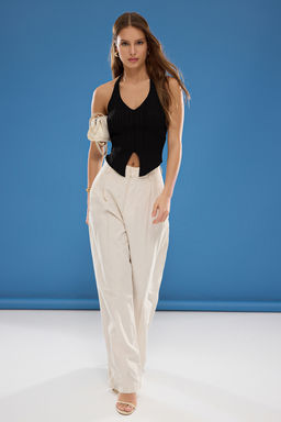 Siyah Boyundan Ask?l? Ince Bluz TWOSS25BZ00327