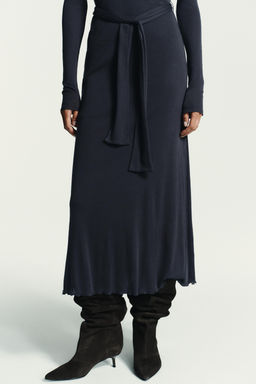 DOUBLE EFFECT DRESS WITH TIE BELT - Zara фото 2