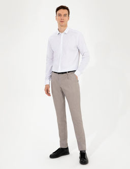 Бежевые брюки из ткани