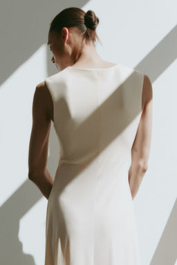 Vestido asim?trico con detalle girado - H&m фото 3