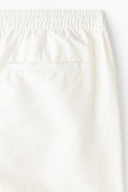 Pantal?n corto en mezcla de lino Regular Fit - H&m фото 10