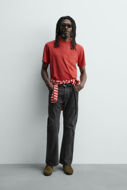 CAMISETA BOLSILLO AARON LEVINE X ZARA / Rojo