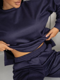 Костюм женский под замшу мод.2082 - Барболета фото 34