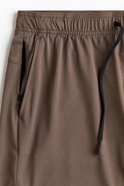 Pantal?n corto de deporte con DryMove - H&m фото 13