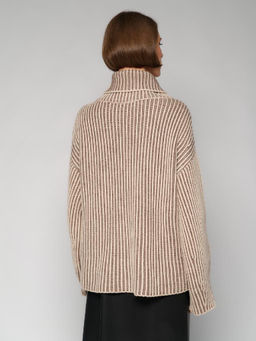 Свитер женский 12411-53027 beige - Eleganzza фото 3