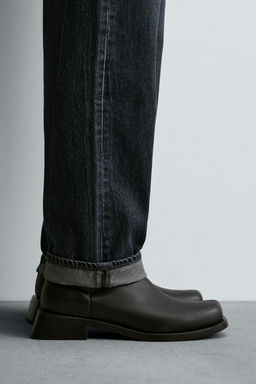 BOTA PESPUNTES / Negro