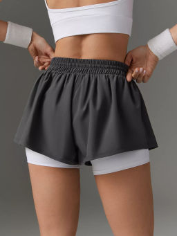 Двойные спортивные шорты