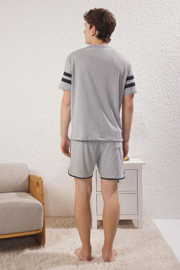 TRENDYOL MAN Siyah Regular Fit Bisiklet Yaka Kol Seritli Sortlu Pijama Tak?m? TMNSS23PT00001 - Trendyolmilla фото 18