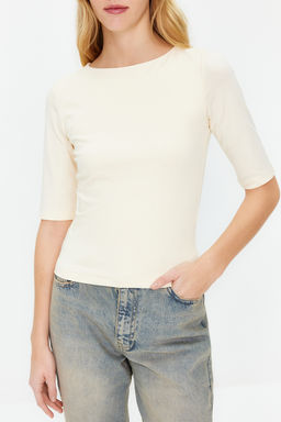 Tas Fitted/Vucuda Oturan Kay?k Yaka K?sa Kollu Pamuklu Esnek Orme Bluz TWOSS24BZ00076