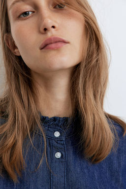 Blusa denim con volantes - H&m фото 2
