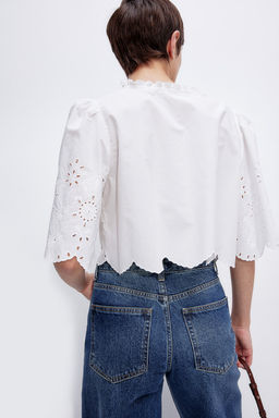 Blusa cropped con bordado ingles - H&m фото 3