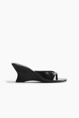 Sandalias de cu?a
