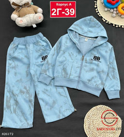 Костюм для девочки спортивный