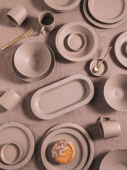 Соусники Magistro Jarwah Lausanne, 100 мл, 9.5×2.4 см, набор 4 шт., фарфор, бежевые