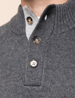 VILATTE / Свитер плотной вязки с застежкой на крупные пуговицы  фото 2