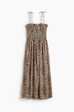 Vestido de tirantes con cuerpo nido de abeja